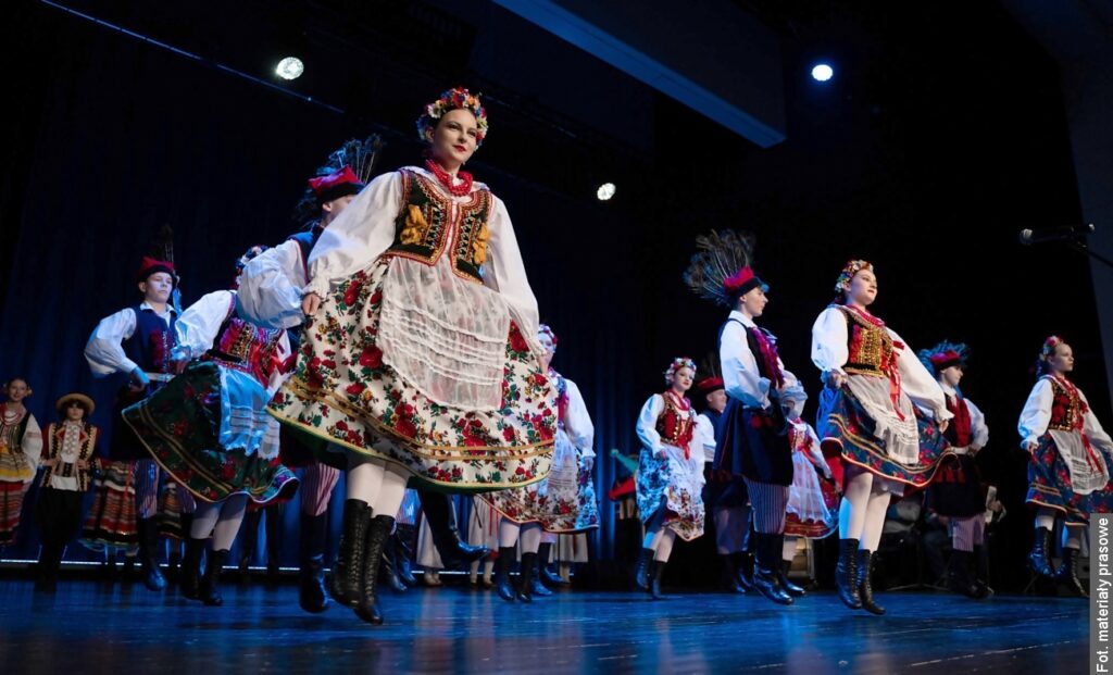 Polskie Skowronki wystąpią obok zespołów z Japonii, Meksyku i Armenii. Światowy folklor w Czechach