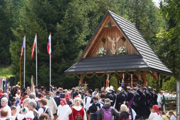 Trzy narody spotkały się na Trójstyku. Kościół w Jaworzynce-Trzycatku został sanktuarium