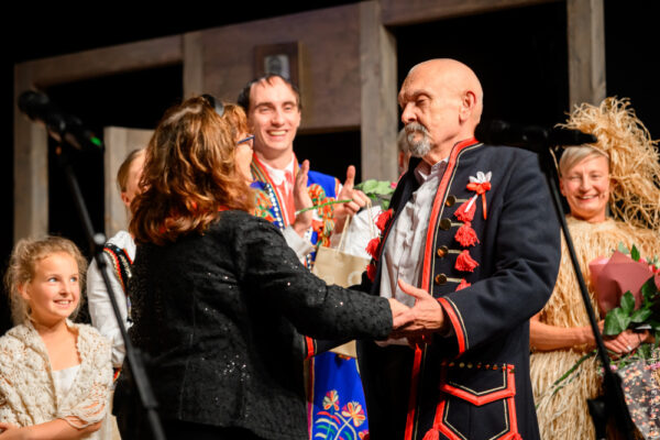 Sześć odznak na jubileusz Sceny Polskiej. Uhonorowano osoby związane z Teatrem Cieszyńskim