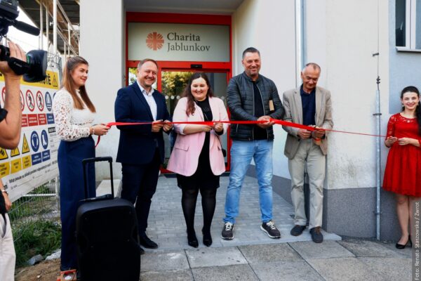 25 lat Caritasu Jabłonków. Jubileusz, nowe pomieszczenia i zmiana po 10 latach