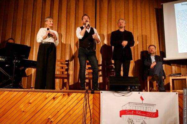 Scena Polska wróciła do rodzinnej miejscowości swojego założyciela. Jubileuszowe spotkanie w Nawsiu